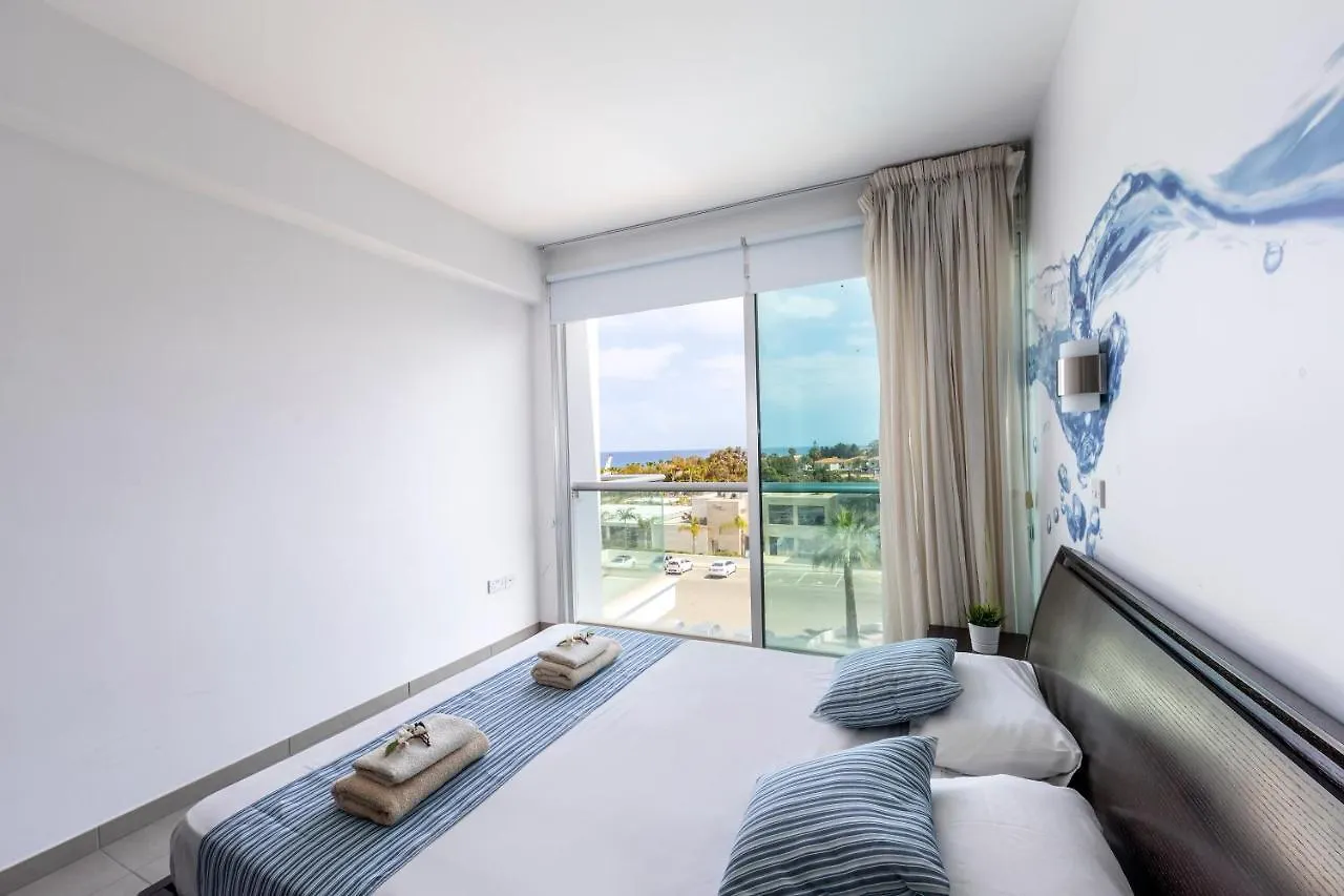 Coralli Spa By Fig Tree Bay Apartment Protaras